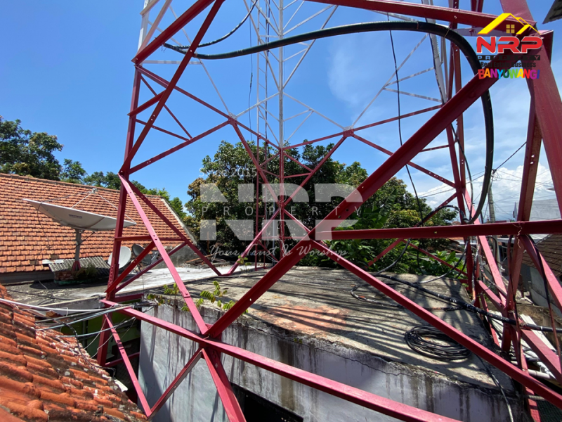 Dijual Rumah Usaha yang Prospeknya bagus di Banyuwangi Kota  Dijual Rumah Usaha yang Prospeknya bagus di Banyuwangi Kota  Dijual Rumah Usaha yang Prospeknya bagus di Banyuwangi Kota&nbsp;
Terletak di kawasan sentra bisnis, pertokoan dan perkantoran.&nbsp;
Cocok untuk Toko, NRP BANYUWANGI
