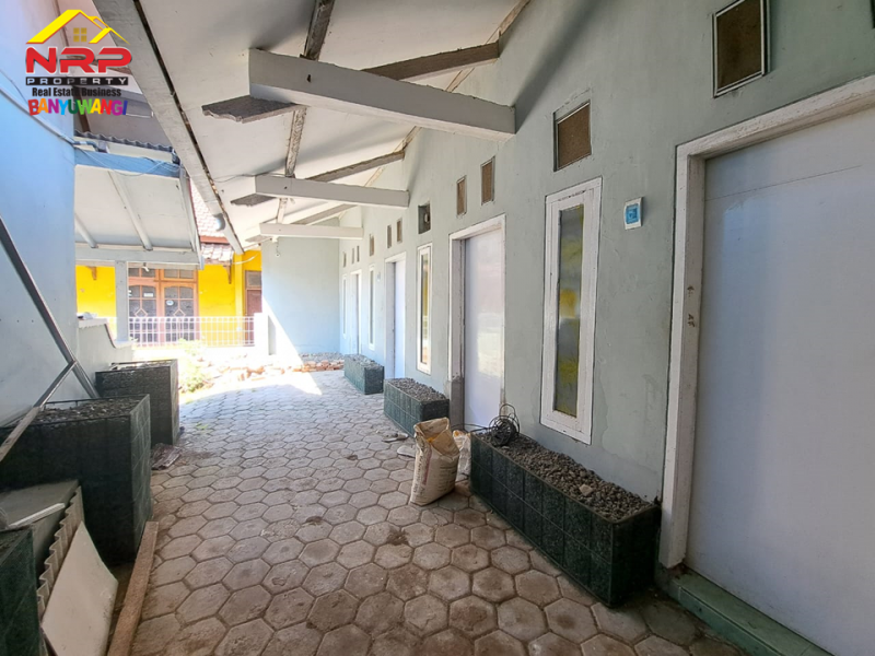 Dijual Tanah Bonus Bangunan 3 Unit Toko dan Bangunan Rumah Kos 2 Lantai  Persis Di depan Pelabuhan Penyembrang Dijual Tanah Bonus Bangunan 3 Unit Toko dan Bangunan Rumah Kos 2 Lantai  Persis Di depan Pelabuhan Penyembrang Dijual Tanah Bonus Bangunan 3 Unit Toko dan Bangunan Rumah Kos 2 Lantai&nbsp; Persis Di depan Pelabuhan Penyembrangan Ketapang - Banyuwangi
Lokasi Strategis 0 NRP BANYUWANGI