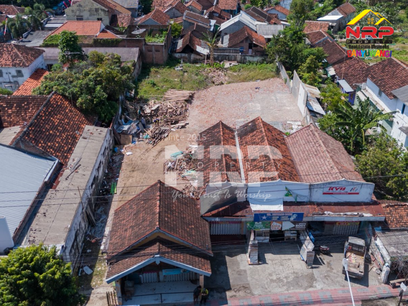 Dijual Tanah Bonus Bangunan di Jl. Basuki Rahmat Banyuwangi Dijual Tanah Bonus Bangunan di Jl. Basuki Rahmat Banyuwangi Dijual Tanah Bonus Bangunan di Jl. Basuki Rahmat Banyuwangi
Bisa di akses melalui Jalan Karimun Jawa dan Jalan Utama Basuki Rahmat
Terletak di Pusat Kota dan NRP BANYUWANGI