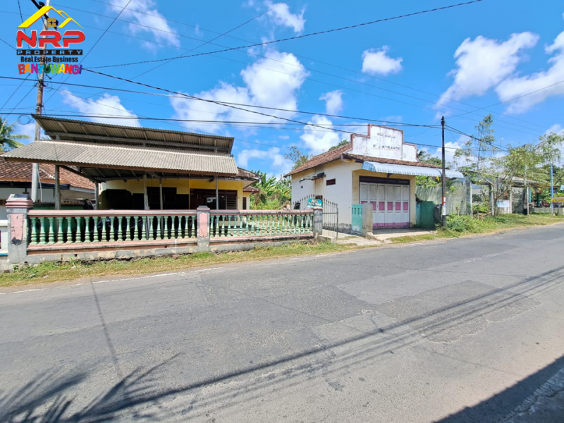 Dijual Tanah Bonus Bangunan  di Jl. Karangbendo Arah Bandara Banyuwangi Dijual Tanah Bonus Bangunan  di Jl. Karangbendo Arah Bandara Banyuwangi Dijual Tanah Bonus Bangunan&nbsp; di Jl. Karangbendo Arah Bandara Banyuwangi
Lokasi Sangat Cocok Untuk Investasi, Hunian, Ruko, Gudang dll.&nbsp;

LT. 1.728 NRP BANYUWANGI