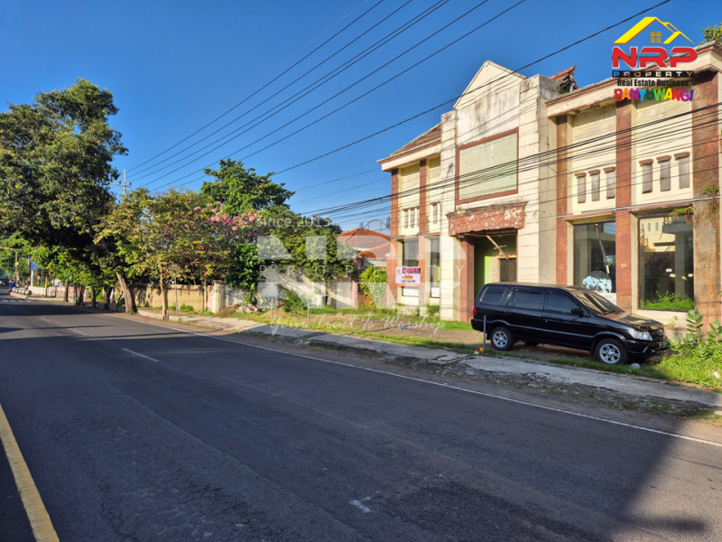 Dijual Tanah Bonus Bangunan di Simpang 4 Cungking - Banyuwangi  Dijual Tanah Bonus Bangunan di Simpang 4 Cungking - Banyuwangi  Dijual&nbsp;Tanah Bonus Bangunan di Simpang 4 Cungking - Banyuwangi&nbsp;
Lokasi sangat strategis cocok untuk di bangunan cafe, resto, bangunan NRP BANYUWANGI