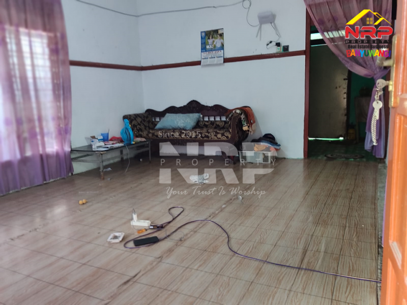 Dijual Tanah Bonus Bangunan di Tembokrejo - Muncar  Dijual Tanah Bonus Bangunan di Tembokrejo - Muncar  Dijual Tanah Bonus Bangunan di Tembokrejo - Muncar&nbsp;
Lokasi pinggir jln aspal desa, Dekat dengan Pantai Gumuk Kantong

Luas Tanah : 1.575 M2
Luas NRP BANYUWANGI