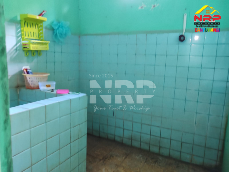Dijual Tanah Bonus Bangunan di Tembokrejo - Muncar  Dijual Tanah Bonus Bangunan di Tembokrejo - Muncar  Dijual Tanah Bonus Bangunan di Tembokrejo - Muncar&nbsp;
Lokasi pinggir jln aspal desa, Dekat dengan Pantai Gumuk Kantong

Luas Tanah : 1.575 M2
Luas NRP BANYUWANGI