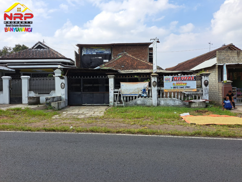 Dijual Tanah Bonus Bangunan di Tepi  JL. Raya Jember  - Banyuwangi  Dijual Tanah Bonus Bangunan di Tepi  JL. Raya Jember  - Banyuwangi  Dijual Tanah Bonus Bangunan di Tepi&nbsp; JL. Raya Jember&nbsp; - Banyuwangi&nbsp;
Lokasi strategis Berada di kawasan bisnis dan pertokoan.&nbsp;
Dekat NRP BANYUWANGI