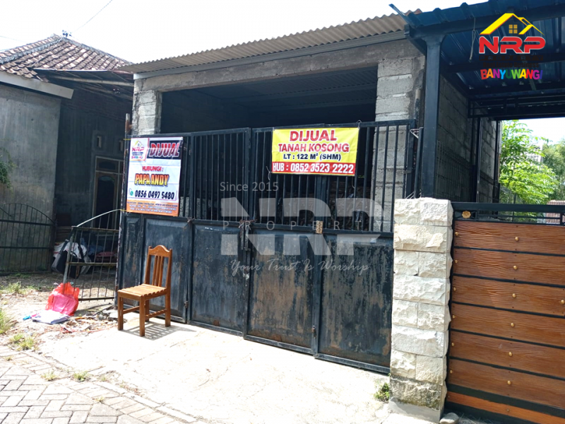 Dijual Tanah Bonus Bangunan Gudang 100 Meter dari Jl. Utama Yos Sudarso Dijual Tanah Bonus Bangunan Gudang 100 Meter dari Jl. Utama Yos Sudarso Dijual Tanah Bonus Bangunan Gudang 100 Meter dari Jl. Utama Yos Sudarso
Terletak di Lingkungan Hotel&nbsp; dan Kawasan Bisnis Komersial

Luas Tanah : 122 NRP BANYUWANGI