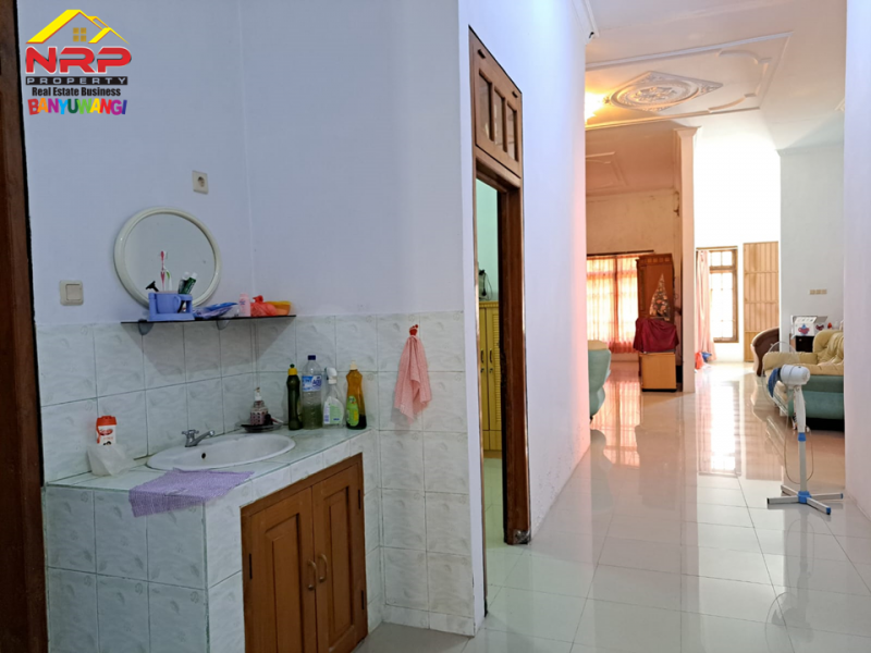 Dijual Tanah Bonus Bangunan Hunian dan Rumah Walet di Jl. Provinsi, Rogojampi  Dijual Tanah Bonus Bangunan Hunian dan Rumah Walet di Jl. Provinsi, Rogojampi  Dijual Tanah Bonus Bangunan Hunian dan Rumah Walet di Jl. Provinsi, Rogojampi&nbsp;
Lokasi Sangat Cocok Untuk Investasi, dibangun Gudang, Industri, Pabrik NRP BANYUWANGI