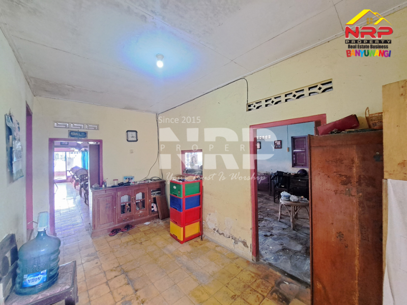 Dijual Tanah bonus bangunan klasik hook di Tamanbaru - Banyuwangi  Dijual Tanah bonus bangunan klasik hook di Tamanbaru - Banyuwangi  Dijual Tanah bonus bangunan klasik hook di Tamanbaru - Banyuwangi&nbsp;
Terletak dikawasan sentra bisnis dan kuliner, pendidikan, dan kantor NRP BANYUWANGI