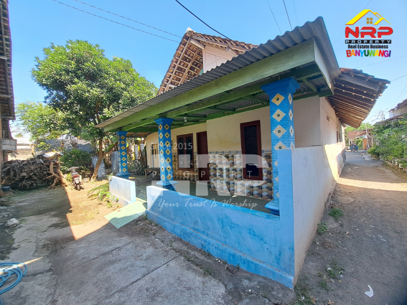 Dijual tanah bonus bangunan masih layak huni di Klatak - Banyuwangi  Dijual tanah bonus bangunan masih layak huni di Klatak - Banyuwangi  Dijual tanah bonus bangunan masih layak huni di Klatak - Banyuwangi&nbsp;
Tanah luas, dekat kawasan vila dan perhotelan, akses jalan perkampungan NRP BANYUWANGI