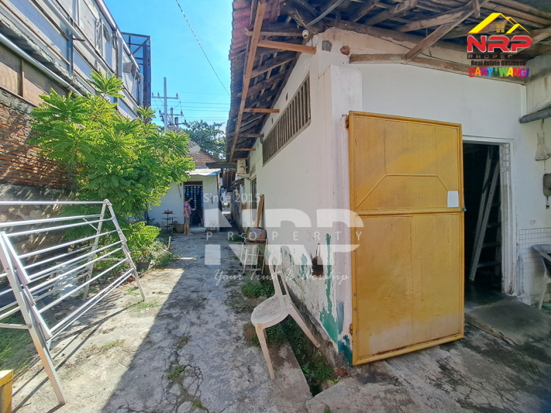 Dijual Tanah Bonus Bangunan Ruko di Jl. Ahmad Yani Banyuwangi Kota  Dijual Tanah Bonus Bangunan Ruko di Jl. Ahmad Yani Banyuwangi Kota  Dijual Tanah Bonus Bangunan Ruko di Jl. Ahmad Yani Banyuwangi Kota&nbsp;
Berada di sebelah sekolah ternama. Supermarket dan Pusat Bisnis di NRP BANYUWANGI