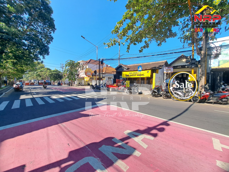 Dijual Tanah Bonus Bangunan Ruko di Jl. Ahmad Yani Banyuwangi Kota  Dijual Tanah Bonus Bangunan Ruko di Jl. Ahmad Yani Banyuwangi Kota  Dijual Tanah Bonus Bangunan Ruko di Jl. Ahmad Yani Banyuwangi Kota&nbsp;
Berada di sebelah sekolah ternama. Supermarket dan Pusat Bisnis di NRP BANYUWANGI