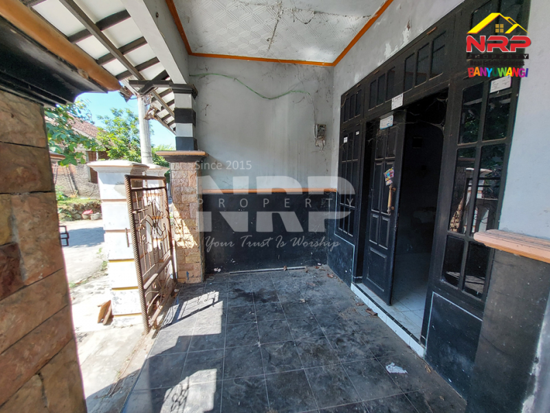 Dijual Tanah Bonus Bangunan Rumah di  Kalipuro Asri - Banyuwangi  Dijual Tanah Bonus Bangunan Rumah di  Kalipuro Asri - Banyuwangi  Dijual Tanah Bonus Bangunan Rumah di&nbsp; Kalipuro Asri - Banyuwangi&nbsp;
Hunian berada dikawasan perumahan dan bisnis aktif di Kalipuro.&nbsp;
Dekat NRP BANYUWANGI