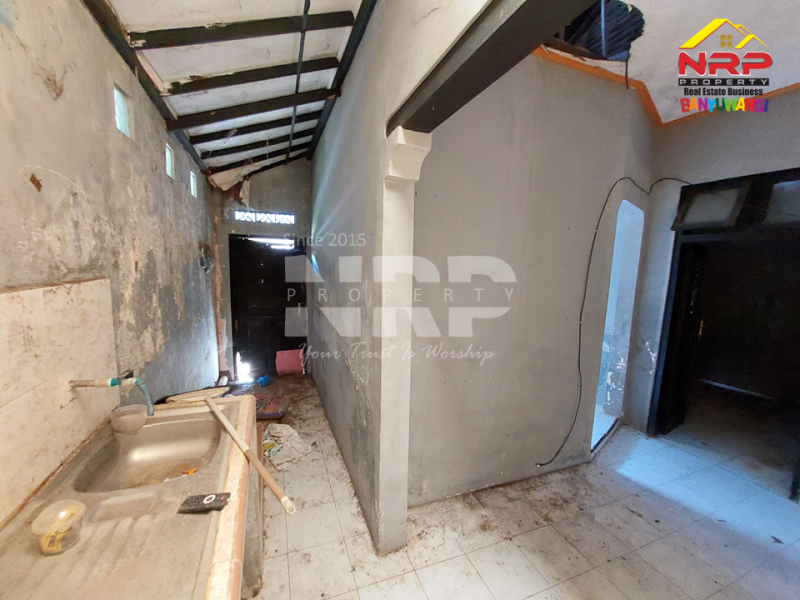 Dijual Tanah Bonus Bangunan Rumah di  Kalipuro Asri - Banyuwangi  Dijual Tanah Bonus Bangunan Rumah di  Kalipuro Asri - Banyuwangi  Dijual Tanah Bonus Bangunan Rumah di&nbsp; Kalipuro Asri - Banyuwangi&nbsp;
Hunian berada dikawasan perumahan dan bisnis aktif di Kalipuro.&nbsp;
Dekat NRP BANYUWANGI