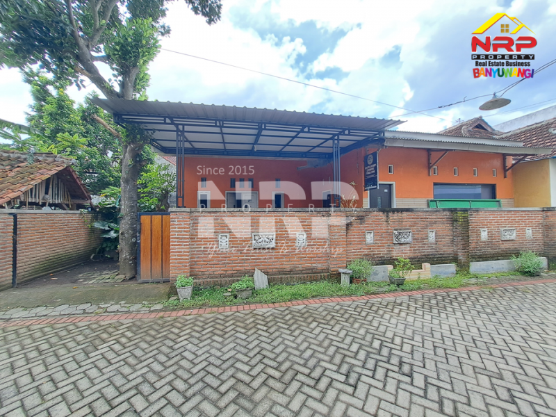 Dijual Tanah Bonus Bangunan strategis 100 Meter dari Jl. Kepiting Tukangkayu- Banyuwangi Kota Dijual Tanah Bonus Bangunan strategis 100 Meter dari Jl. Kepiting Tukangkayu- Banyuwangi Kota Dijual Tanah Bonus Bangunan strategis 100 Meter dari Jl. Kepiting - Banyuwangi Kota&nbsp;
Tengah kota Cocok untuk rumah kos, homestay ataupun tempat NRP BANYUWANGI