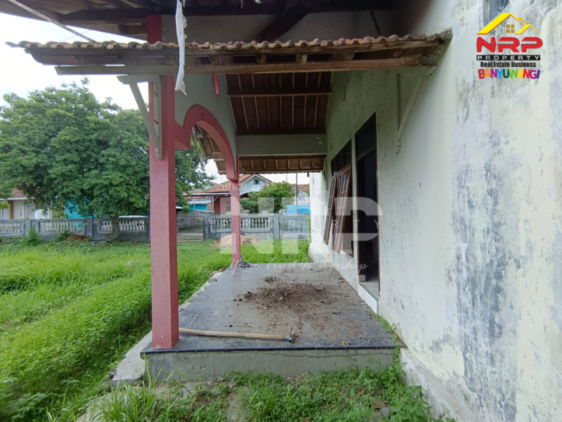 Dijual Tanah Bonus Bangunan Tua di Belakang SMAN 1 Banyuwangi  Jual tanah  strategis di Banyuwangi Kota  Dijual Tanah Bonus Bangunan Tua di Belakang SMAN 1 Banyuwangi&nbsp;
Tengah kota Cocok untuk rumah kos, homestay ataupun tempat tinggal.
Dekat Fasilitas NRP BANYUWANGI