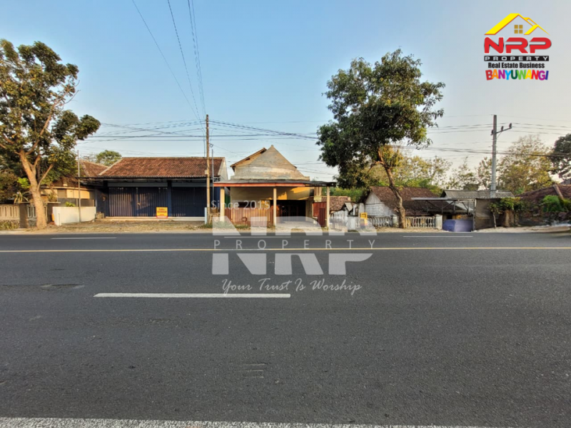 Dijual Tanah dengan Bangunan di Jl. Utama Rogojampi - Banyuwangi  Dijual Tanah dengan Bangunan di Jl. Utama Rogojampi - Banyuwangi  Dijual Tanah dengan Bangunan di Jl. Utama Rogojampi - Banyuwangi&nbsp;
500 meter dari Kampus Poltek Banyuwangi. Lokasi Sangat Cocok Untuk Investasi, dibangun NRP BANYUWANGI