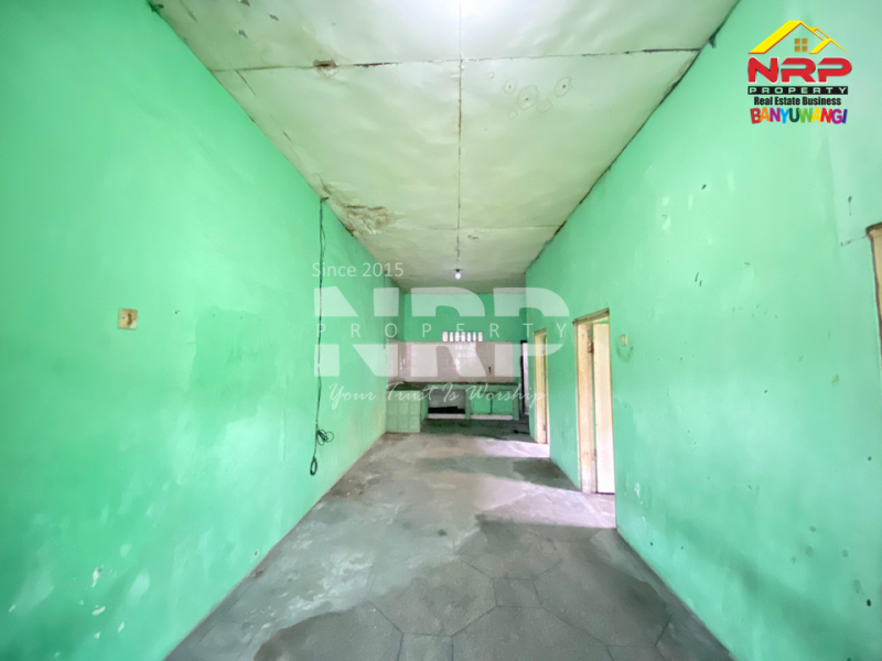 Dijual Tanah dengan Bangunan di Jl. Utama Rogojampi - Banyuwangi  Dijual Tanah dengan Bangunan di Jl. Utama Rogojampi - Banyuwangi  Dijual Tanah dengan Bangunan di Jl. Utama Rogojampi - Banyuwangi&nbsp;
500 meter dari Kampus Poltek Banyuwangi. Lokasi Sangat Cocok Untuk Investasi, dibangun NRP BANYUWANGI