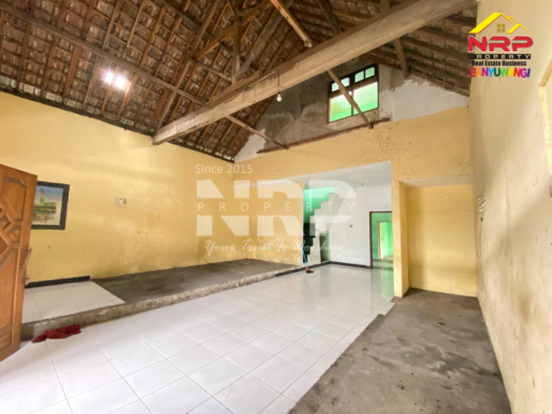 Dijual Tanah dengan Bangunan di Jl. Utama Rogojampi - Banyuwangi  Dijual Tanah dengan Bangunan di Jl. Utama Rogojampi - Banyuwangi  Dijual Tanah dengan Bangunan di Jl. Utama Rogojampi - Banyuwangi&nbsp;
500 meter dari Kampus Poltek Banyuwangi. Lokasi Sangat Cocok Untuk Investasi, dibangun NRP BANYUWANGI