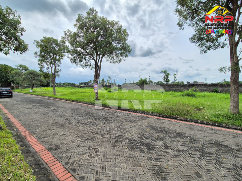 Dijual Tanah Exclusive di Ijen Cluster Mendut - Banyuwangi  Dijual Tanah Exclusive di Ijen Cluster Mendut - Banyuwangi  Dijual Tanah Exclusive di Ijen Cluster Mendut - Banyuwangi&nbsp;
Terletak di Kawasan Perumahan Elit di Pusat Kota Banyuwangi memiliki lingkungan yg asri, NRP BANYUWANGI