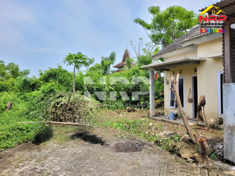 Dijual Tanah Gratis Bangunan di Kertosari Banyuwangi  Dijual Tanah Gratis Bangunan di Kertosari Banyuwangi  Dijual Tanah Gratis Bangunan di Kertosari Banyuwangi&nbsp;
Tanah dikawasan perumahan, dekat Poltek Masamy International&nbsp;

LT/LB : 94/36 NRP BANYUWANGI