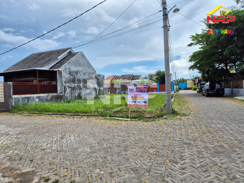 Dijual Tanah Hook di Tengah Kota Karangrejo Tanah Hook di Tengah Kota Karangrejo Dijual Tanah Hook di Tengah Kota Karangrejo!
Lokasi super strategis, cocok untuk hunian maupun usaha.
Akses jalan lebar, lingkungan sudah ramai.
Jarang ada, NRP BANYUWANGI