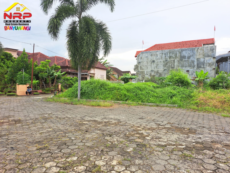 Dijual Tanah Hook Pojok Strategis di Sobo - Banyuwangi  Dijual Tanah Hook Pojok Strategis di Sobo - Banyuwangi  Dijual Tanah Hook Pojok Strategis di Sobo - Banyuwangi&nbsp;
Berada di Pusat Kota Banyuwangi. Bebas Banjir, Cocok untuk hunian, homestay, dll&nbsp;
Dekat NRP BANYUWANGI