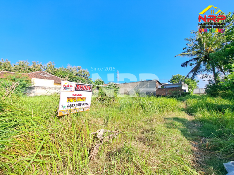 Dijual Tanah Kavling Belakang Pom Farly Ketapang - Banyuwangi  Jual tanah murah di ketapang banyuwangi  Dijual Tanah Kavling Belakang Pom Farly Ketapang - Banyuwangi&nbsp;
50 meter dari Jl. Lingkar Ketapang&nbsp;
Terletak di area Bisnis Aktif Pelabuhan NRP BANYUWANGI