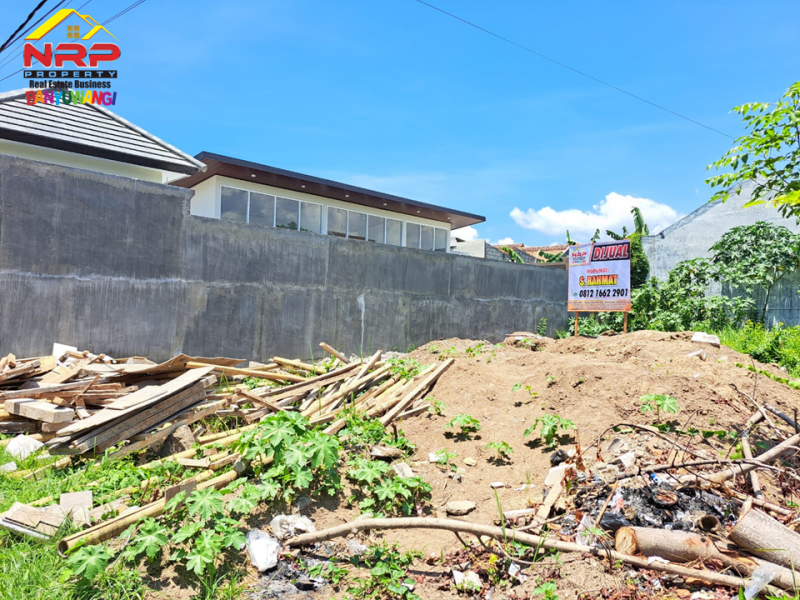 Dijual Tanah Kavling Siap Bangun di Belakang SMAN 1 BANYUWANGI , Kertosari  Dijual Tanah Kavling Siap Bangun di Belakang SMAN 1 BANYUWANGI , Kertosari  Dijual Tanah Kavling Siap Bangun di Belakang SMAN 1 BANYUWANGI&nbsp;
Lokasi Padat Penduduk, Cocok untuk rumah kos, homestay, Villa ataupun tempat NRP BANYUWANGI