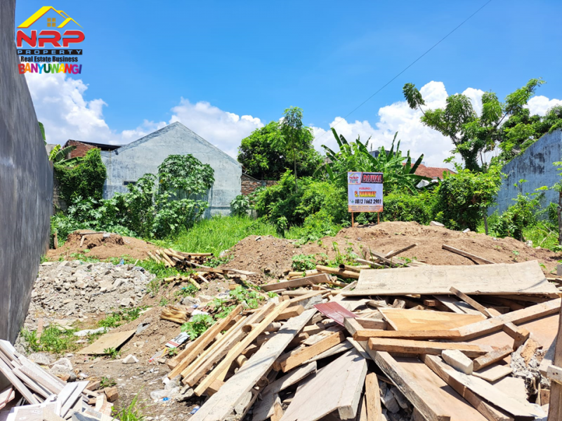 Dijual Tanah Kavling Siap Bangun di Belakang SMAN 1 BANYUWANGI , Kertosari  Dijual Tanah Kavling Siap Bangun di Belakang SMAN 1 BANYUWANGI , Kertosari  Dijual Tanah Kavling Siap Bangun di Belakang SMAN 1 BANYUWANGI&nbsp;
Lokasi Padat Penduduk, Cocok untuk rumah kos, homestay, Villa ataupun tempat NRP BANYUWANGI