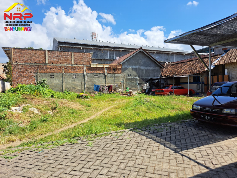Dijual Tanah Kavling Strategis 50 Meter dari Jl. Adi Sucipto - Bwi Dijual Tanah Kavling Strategis 50 Meter dari Jl. Adi Sucipto - Bwi Dijual Tanah Kavling Strategis 50 Meter dari Jl. Adi Sucipto - Bwi
Lokasi di Area Kos - Kosan sangat cocok untuk investasi pasive Income maupun Hunian tengah NRP BANYUWANGI