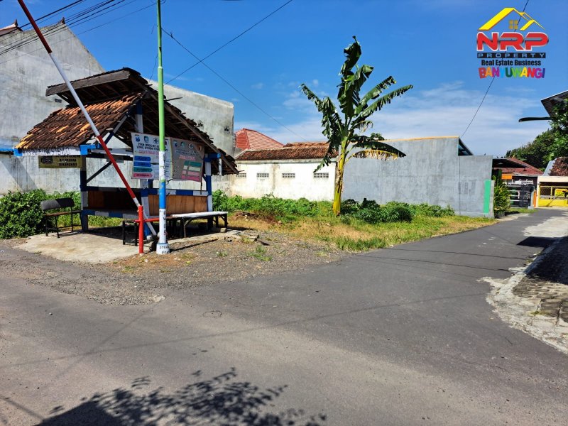 Dijual Tanah Kavling Strategis 50 Meter dari Jl. Adi Sucipto - Bwi Dijual Tanah Kavling Strategis 50 Meter dari Jl. Adi Sucipto - Bwi Dijual Tanah Kavling Strategis 50 Meter dari Jl. Adi Sucipto - Bwi
Lokasi di Area Kos - Kosan sangan cocok untuk investasi pasive NRP BANYUWANGI