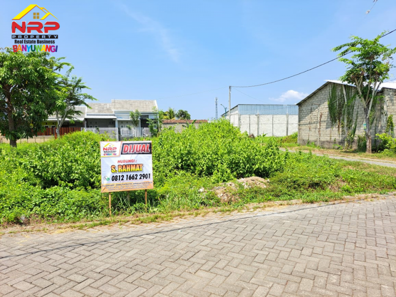 Dijual Tanah Murah 100jutaan Dekat Kampus Unair Banyuwangi  Dijual Tanah Murah 100jutaan Dekat Kampus Unair Banyuwangi  Dijual Tanah Murah Tengah Kota Banyuwangi&nbsp;
Berada di Kompleks Perumahan, Lokasi sangat nyaman dan cocok untuk tempat tinggal
Dekat Fasilitas Pendidikan, NRP BANYUWANGI