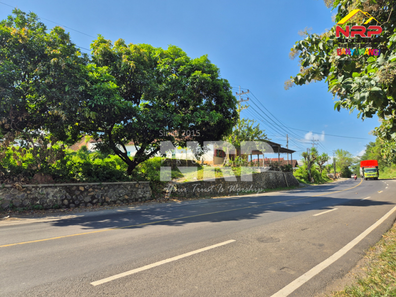 Dijual Tanah Murah di Bangsring - Banyuwangi  Dijual Tanah Murah di Bangsring Wongsorejo - Banyuwangi  Dijual Tanah Murah di Bangsring - Banyuwangi&nbsp;
Dekat dengan Pantai Grand Watudodol, Cocok untuk garasi, gudang, dll.&nbsp;

Luas Tanah : 820 NRP BANYUWANGI