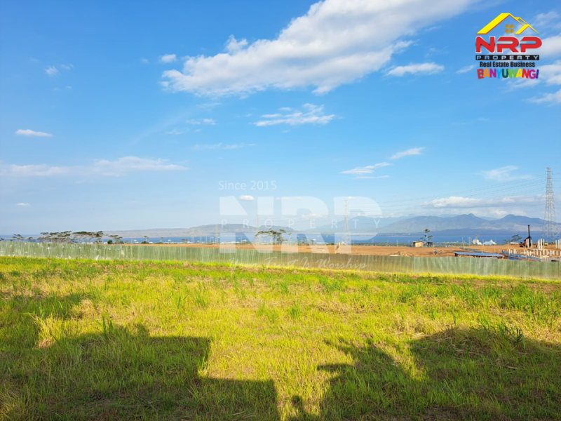 Dijual Tanah Murah di Secang, Kalipuro - Banyuwangi   Dijual Tanah Murah di Secang, Kalipuro - Banyuwangi   Dijual Tanah Murah di Secang, Kalipuro - Banyuwangi&nbsp;&nbsp;
Berada di tepi Jl. Surabaya, Secang. Dekat dengan GITET PLN Kalipuro
View Selat NRP BANYUWANGI