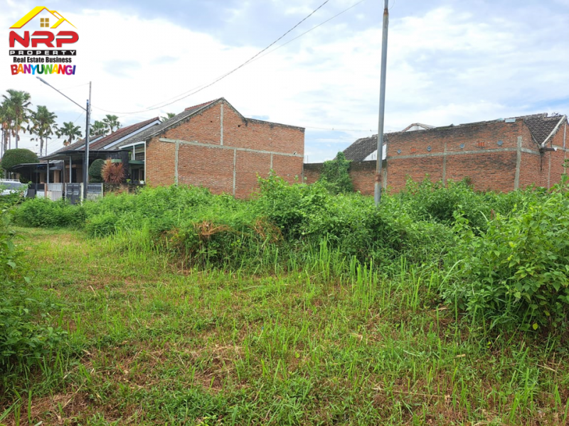 Dijual Tanah Murah Strategis di Belakang Santika Banyuwangi Dijual Tanah Murah Strategis di Belakang Santika Banyuwangi Dijual Tanah Murah Strategis di Belakang Santika Banyuwangi
Kawasan perumahan dengan&nbsp; One Get System Keamanan 24 Jam&nbsp;
Cocok untuk hunian, homestay NRP BANYUWANGI