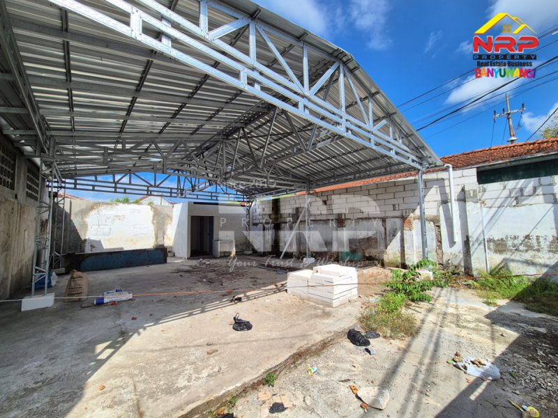 Dijual Tanah Prospek di Dekat Taman Sritanjung - Banyuwangi  Dijual Tanah Prospek di Dekat Taman Sritanjung - Banyuwangi  Dijual Tanah Prospek di Dekat Taman Sritanjung - Banyuwangi&nbsp;
Terletak di kawasan sentra bisnis dan pertokoan&nbsp;
Cocok untuk Toko, Gudang, expedisi NRP BANYUWANGI