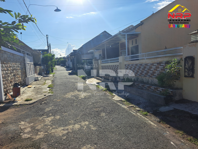 Dijual Tanah Siap Bangun di Perum. Gajah Mada -Banyuwangi Dijual Tanah Siap Bangun di Perum. Gajah Mada -Banyuwangi Dijual Tanah Siap Bangun di Perum. Gajah Mada -Banyuwangi&nbsp;
Akses Jl. Utama Gajah Mada Mojopanggung.&nbsp;
One Get Sistem, Cocok untuk dibangun NRP BANYUWANGI