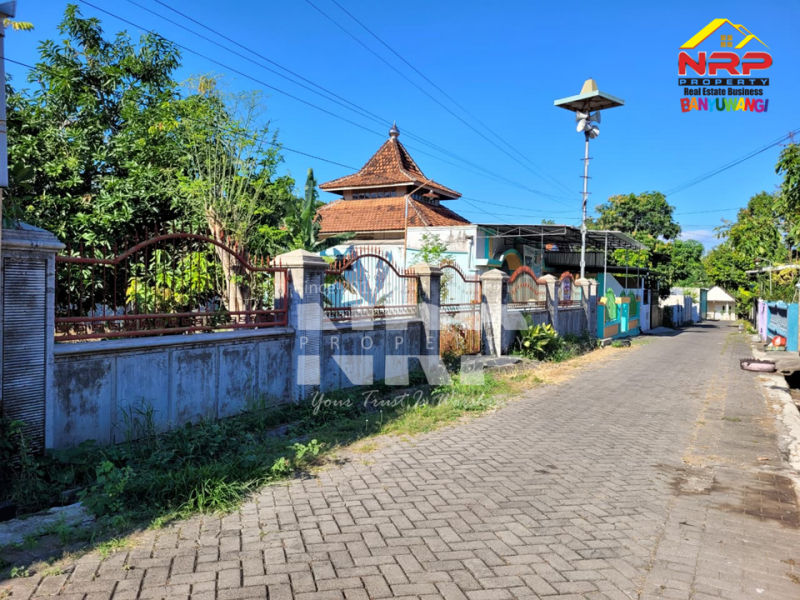 Dijual Tanah Siap Bangun di Sukowidi Banyuwangi   Dijual Tanah Siap Bangun di Sukowidi Banyuwangi   Dijual Tanah Siap Bangun di Sukowidi Banyuwangi&nbsp;&nbsp;
Tanah luas, dekat kawasan vila dan perhotelan, akses jalan perkampungan paving.&nbsp;

Luas NRP BANYUWANGI