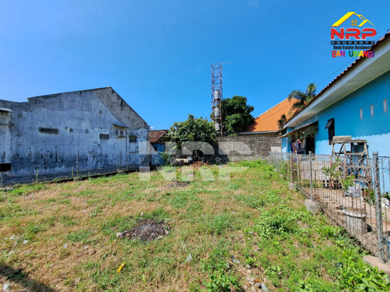 Dijual Tanah Strategis 70 Meter dari Jl. Yos Sudarso - Banyuwangi  Dijual Tanah Strategis 70 Meter dari Jl. Yos Sudarso - Banyuwangi  Dijual Tanah Strategis 70 Meter dari Jl. Yos Sudarso - Banyuwangi&nbsp;
Posisi hook 2 Akses Jln, bisa roda 2 dan roda 4
Belakang Chery house cafe, Selatan NRP BANYUWANGI