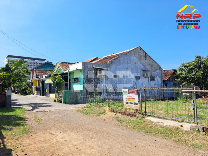 Dijual Tanah Strategis 70 Meter dari Jl. Yos Sudarso - Banyuwangi  Dijual Tanah Strategis 70 Meter dari Jl. Yos Sudarso - Banyuwangi  Dijual Tanah Strategis 70 Meter dari Jl. Yos Sudarso - Banyuwangi&nbsp;
Posisi hook 2 Akses Jln, bisa roda 2 dan roda 4
Belakang Chery house cafe, Selatan NRP BANYUWANGI