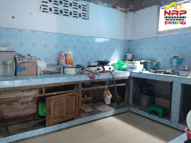 Dijual Tanah Strategis Bonus Bangunan di Jalan Provinsi Lemabang Dewo, Rogojampi - Banyuwangi Dijual Tanah Strategis Bonus Bangunan di Jalan Provinsi Lemabang Dewo, Rogojampi - Banyuwangi Dijual Tanah Strategis Bonus Bangunan di Jalan Provinsi Lemabang Dewo, Rogojampi - Banyuwangi
Terletak di kawasan kuliner sangat cocok untuk ruang usaha rumah NRP BANYUWANGI