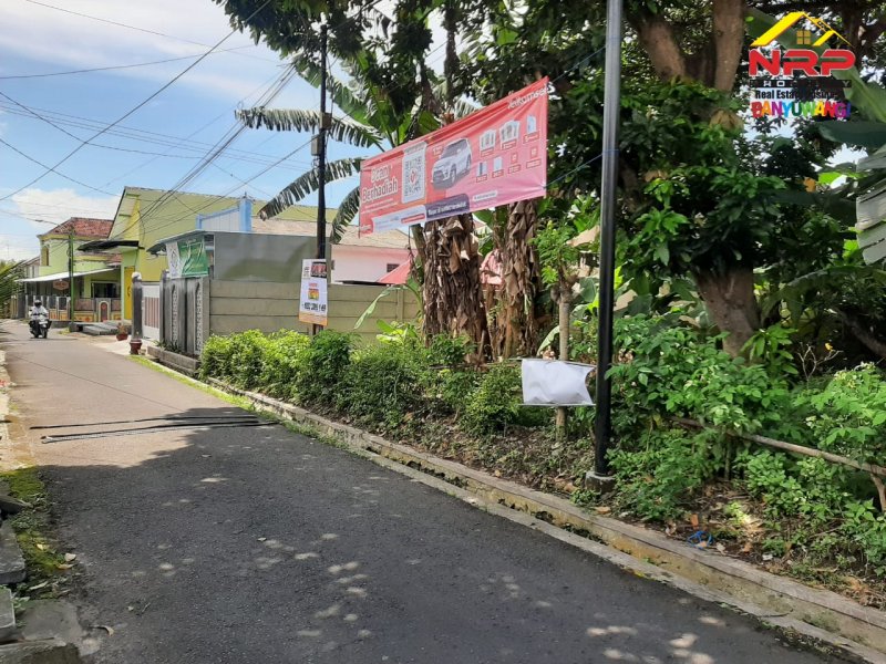 Dijual Tanah Strategis di Jl. Kutai, Tamanbaru - Banyuwangi Dijual Tanah Strategis di Jl. Kutai, Tamanbaru - Banyuwangi Dijual Tanah Strategis di Jl. Kutai, Tamanbaru - Banyuwangi
Siap Bangun di pusat kota Banyuwangi
Cocok untuk Rumah Tinggal / Kos - Kosan
Dekat dengan NRP BANYUWANGI