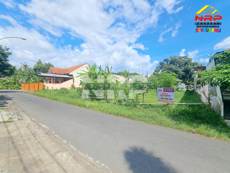 DIJUAL TANAH STRATEGIS DI KEBALENAN, BANYUWANGI DIJUAL TANAH STRATEGIS DI KEBALENAN, BANYUWANGI DIJUAL TANAH STRATEGIS DI KEBALENAN, BANYUWANGI
Lokasi berkembang, akses mudah, cocok untuk hunian maupun investasi.
Peluang emas memiliki aset bernilai NRP BANYUWANGI