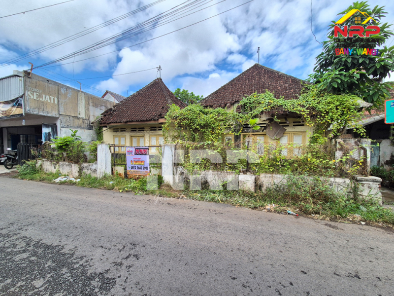 Dijual Tanah Strategis di Rogojampi - Banyuwangi  Dijual Tanah Strategis di Rogojampi - Banyuwangi  Dijual Tanah Strategis di Rogojampi - Banyuwangi&nbsp;
Terletak 100 meter dari Jl. raya rogojampi , kawasan bisnis dan centra kuliner di NRP BANYUWANGI