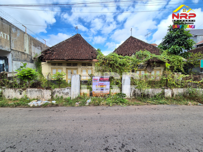 Dijual Tanah Strategis di Rogojampi - Banyuwangi  Dijual Tanah Strategis di Rogojampi - Banyuwangi  Dijual Tanah Strategis di Rogojampi - Banyuwangi&nbsp;
Terletak 100 meter dari Jl. raya rogojampi , kawasan bisnis dan centra kuliner di NRP BANYUWANGI