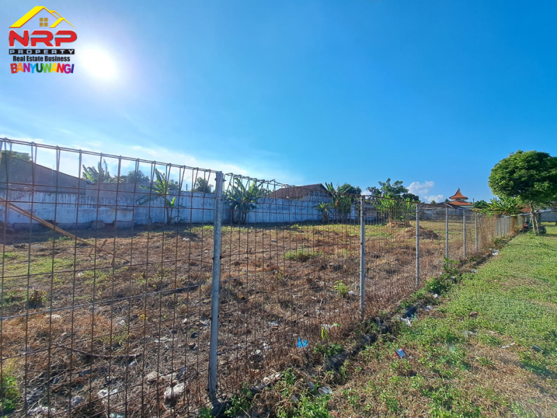 Dijual Tanah Strategis Di Tepi Jalan Brawijaya Banyuwangi Dijual Tanah Strategis Di Tepi Jalan Brawijaya Banyuwangi Dijual Tanah Strategis Di Tepi Jalan Brawijaya Banyuwangi
Lokasi Di Ruas Jalan Double W Brawijaya. Berada di Depan Terminal Brawijaya Banyuwangi&nbsp;
Dekat NRP BANYUWANGI