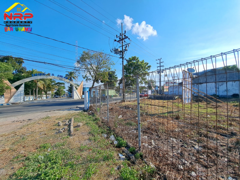 Dijual Tanah Strategis Di Tepi Jalan Brawijaya Banyuwangi Dijual Tanah Strategis Di Tepi Jalan Brawijaya Banyuwangi Dijual Tanah Strategis Di Tepi Jalan Brawijaya Banyuwangi
Lokasi Di Ruas Jalan Double W Brawijaya. Berada di Depan Terminal Brawijaya Banyuwangi&nbsp;
Dekat NRP BANYUWANGI