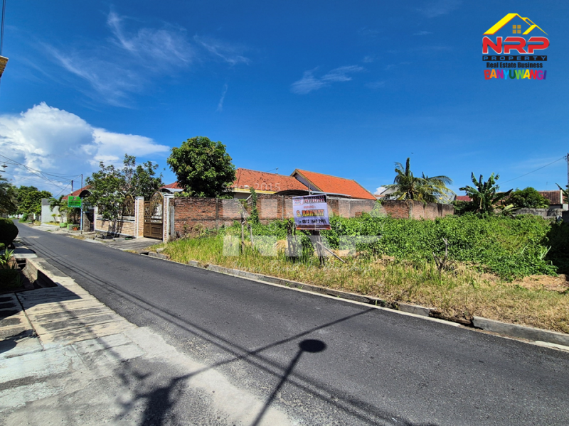 Dijual Tanah Strategis terletak  Jantung Kota Banyuwangi di Jl Singosari - Banyuwangi  Dijual Tanah Strategis terletak  Jantung Kota Banyuwangi di Jl Singosari - Banyuwangi  Dijual Tanah Strategis terletak&nbsp; Jantung Kota Banyuwangi di Jl Singosari - Banyuwangi&nbsp;
Cocok untuk investasi, hunian, rumah kos, homestay NRP BANYUWANGI