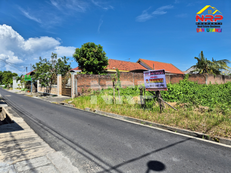 Dijual Tanah Strategis terletak  Jantung Kota Banyuwangi di Jl Singosari - Banyuwangi  Dijual Tanah Strategis terletak  Jantung Kota Banyuwangi di Jl Singosari - Banyuwangi  Dijual Tanah Strategis terletak&nbsp; Jantung Kota Banyuwangi di Jl Singosari - Banyuwangi&nbsp;
Cocok untuk investasi, hunian, rumah kos, homestay NRP BANYUWANGI