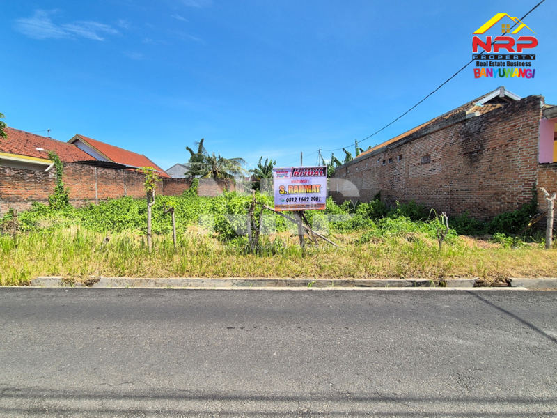 Dijual Tanah Strategis terletak  Jantung Kota Banyuwangi di Jl Singosari - Banyuwangi  Dijual Tanah Strategis terletak  Jantung Kota Banyuwangi di Jl Singosari - Banyuwangi  Dijual Tanah Strategis terletak&nbsp; Jantung Kota Banyuwangi di Jl Singosari - Banyuwangi&nbsp;
Cocok untuk investasi, hunian, rumah kos, homestay NRP BANYUWANGI