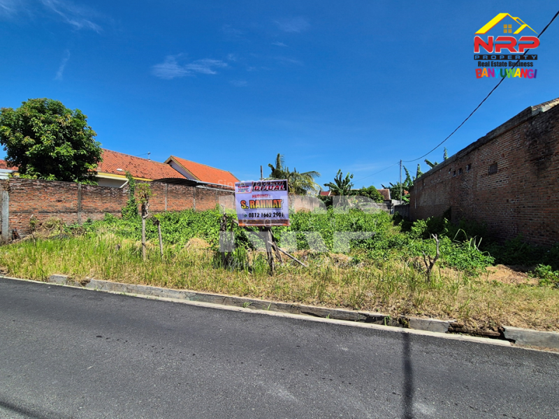 Dijual Tanah Strategis terletak  Jantung Kota Banyuwangi di Jl Singosari - Banyuwangi  Dijual Tanah Strategis terletak  Jantung Kota Banyuwangi di Jl Singosari - Banyuwangi  Dijual Tanah Strategis terletak&nbsp; Jantung Kota Banyuwangi di Jl Singosari - Banyuwangi&nbsp;
Cocok untuk investasi, hunian, rumah kos, homestay NRP BANYUWANGI